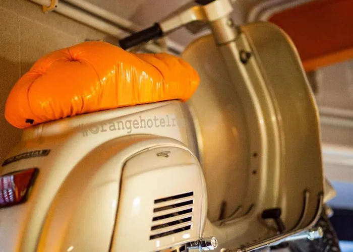 Orange Hotel